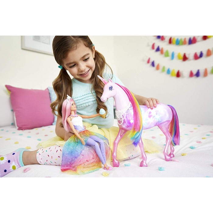 Barbie Dreamtopia Magical Lights Unicorn